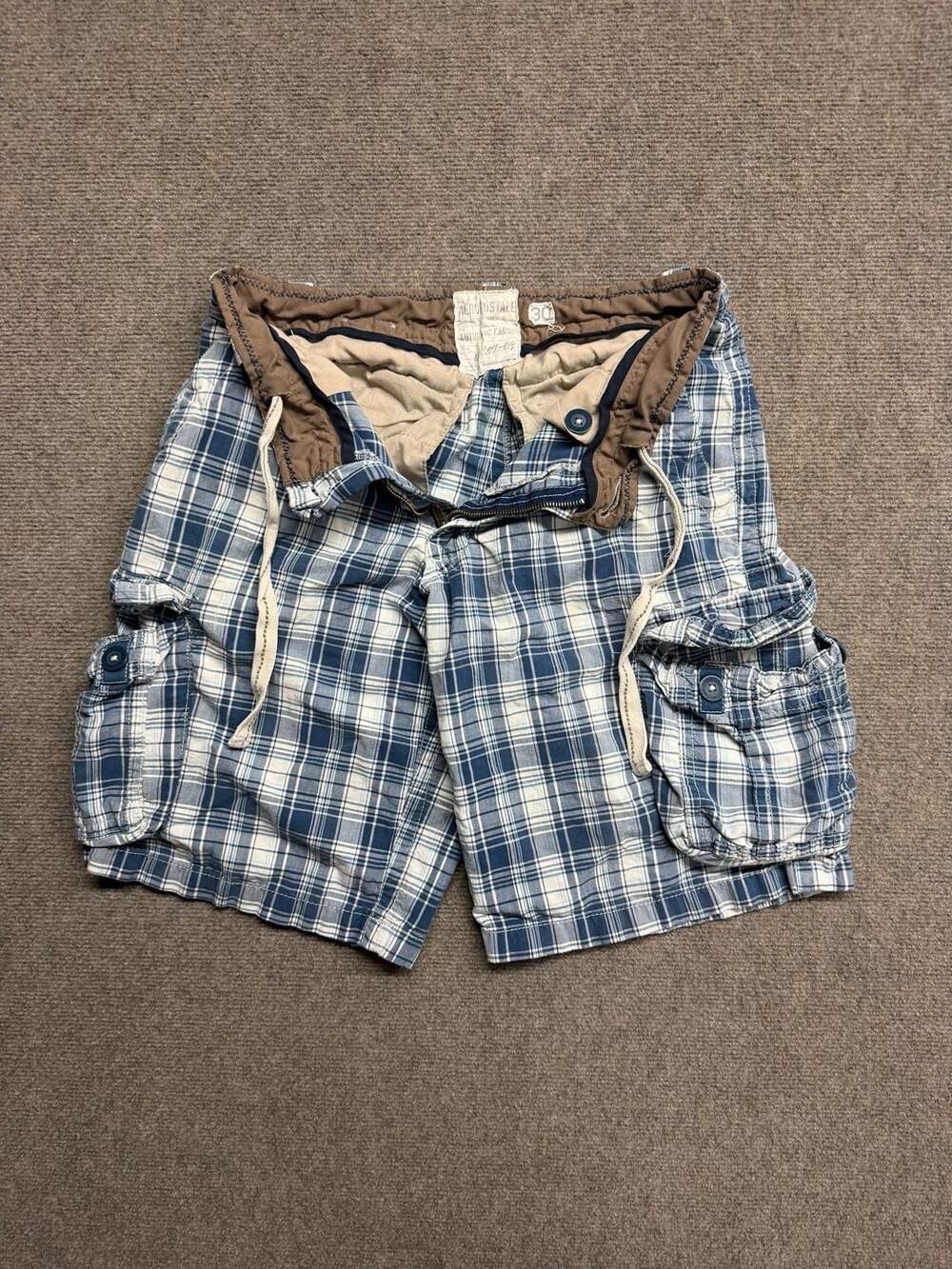 Aeropostale Authentic Cargo Shorts Size 30 Blue Plaid Cotton